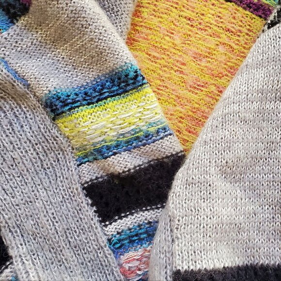 Free People Knitted Stand-up Collar Long Sleeves Women Sweater. Size S - Picture 10 of 14